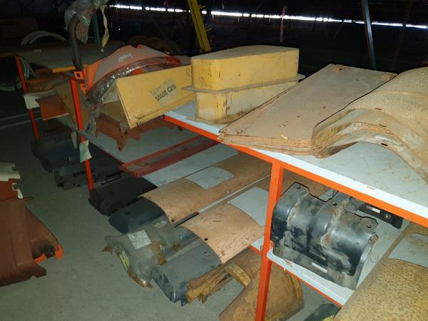 22#4637 Ricambi per trattori e mietitrebbie in vendita - foto 15