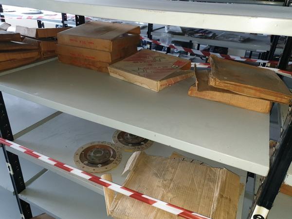 23#4637 Ricambi per trattori e macchine movimento terra in vendita - foto 12