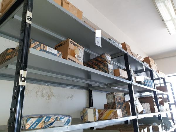 24#4637 Ricambi per trattori e macchine movimento terra in vendita - foto 28
