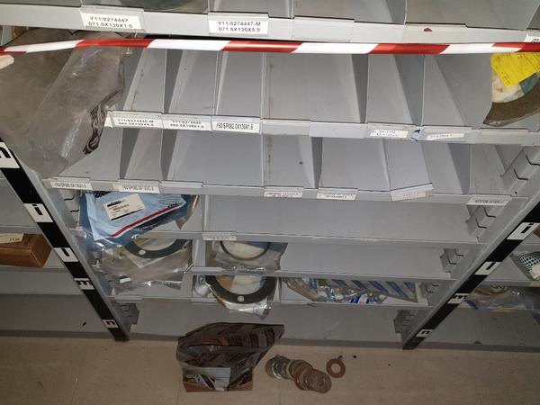 26#4637 Ricambi per trattori in vendita - foto 9