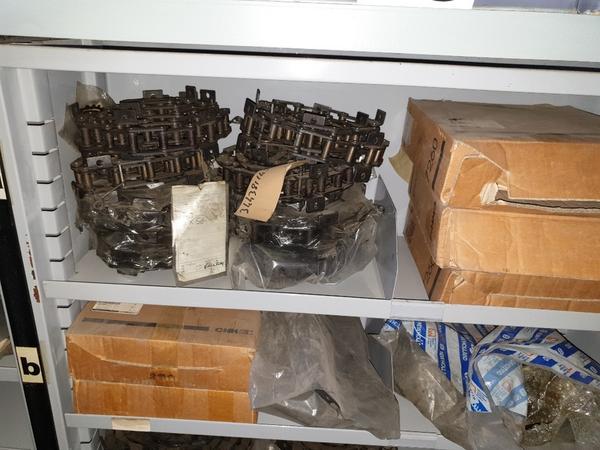 26#4637 Ricambi per trattori in vendita - foto 15