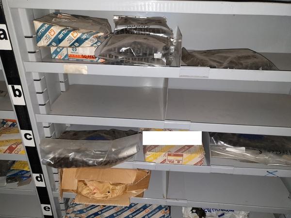 26#4637 Ricambi per trattori in vendita - foto 17