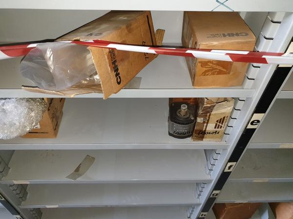 26#4637 Ricambi per trattori in vendita - foto 33