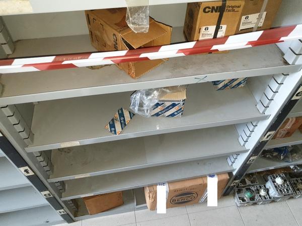 26#4637 Ricambi per trattori in vendita - foto 35