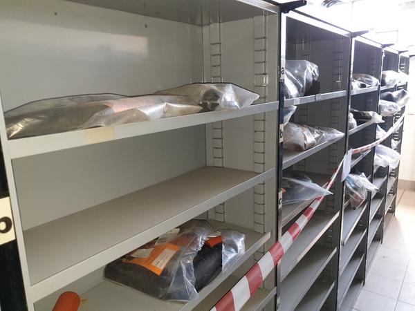 26#4637 Ricambi per trattori in vendita - foto 40