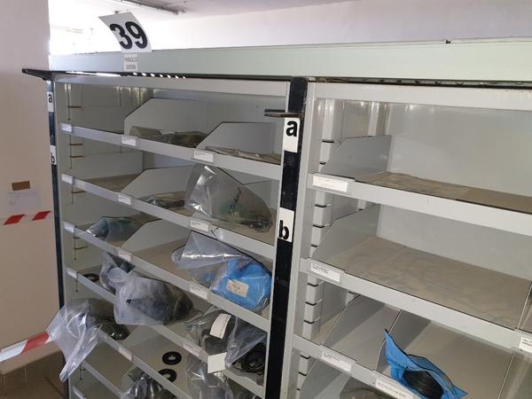 32#4637 Scaffalatura modulare per magazzino ricambi in vendita - foto 14