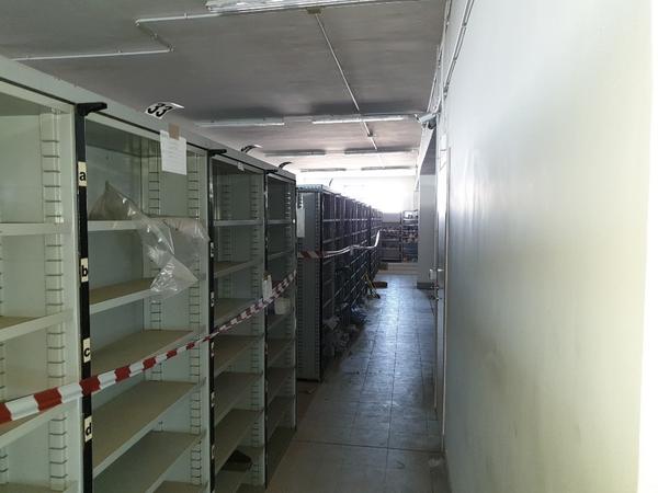 32#4637 Scaffalatura modulare per magazzino ricambi in vendita - foto 18