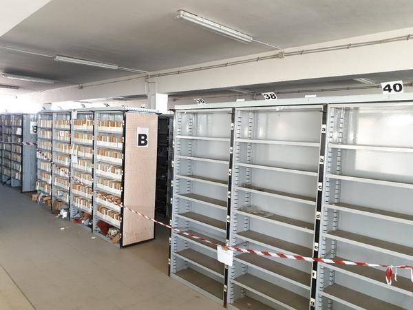 32#4637 Scaffalatura modulare per magazzino ricambi in vendita - foto 21