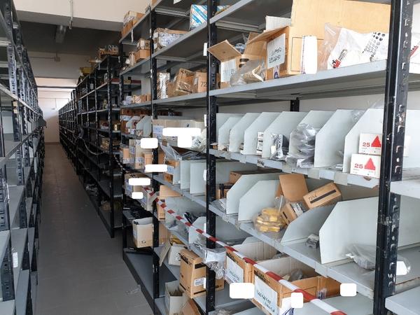 32#4637 Scaffalatura modulare per magazzino ricambi in vendita - foto 23