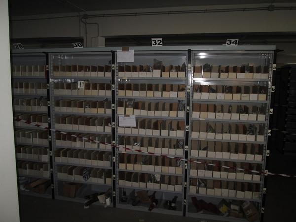 32#4637 Scaffalatura modulare per magazzino ricambi in vendita - foto 26