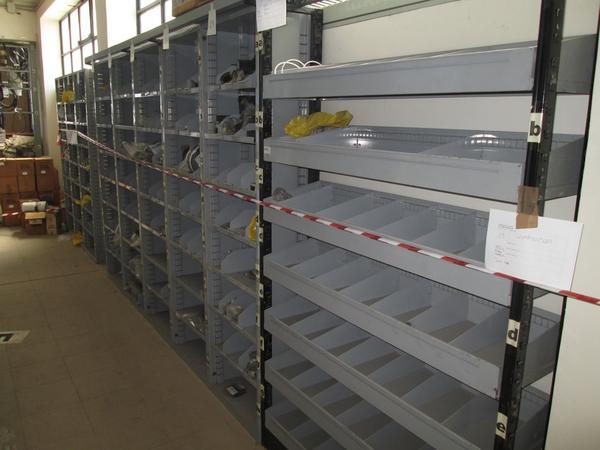 32#4637 Scaffalatura modulare per magazzino ricambi in vendita - foto 54