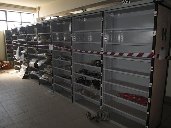 32#4637 Scaffalatura modulare per magazzino ricambi in vendita - foto 63