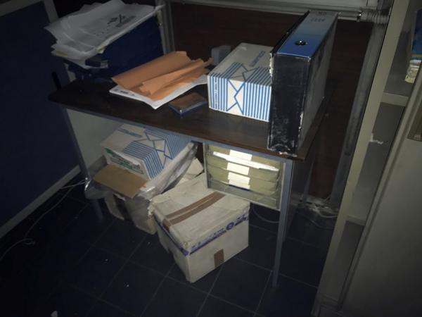 35#4637 Arredamento punti vendita e da ufficio in vendita - foto 9