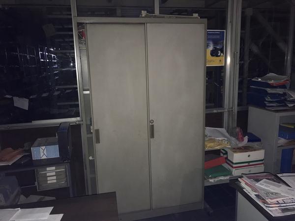 35#4637 Arredamento punti vendita e da ufficio in vendita - foto 10