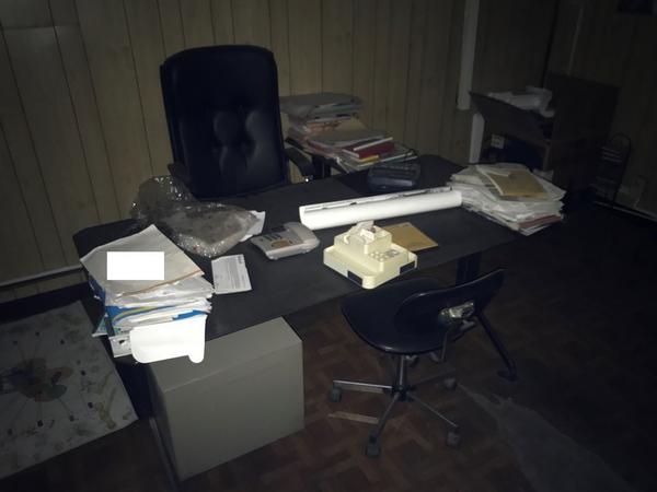 35#4637 Arredamento punti vendita e da ufficio in vendita - foto 26