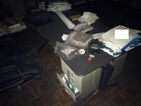 35#4637 Arredamento punti vendita e da ufficio in vendita - foto 28