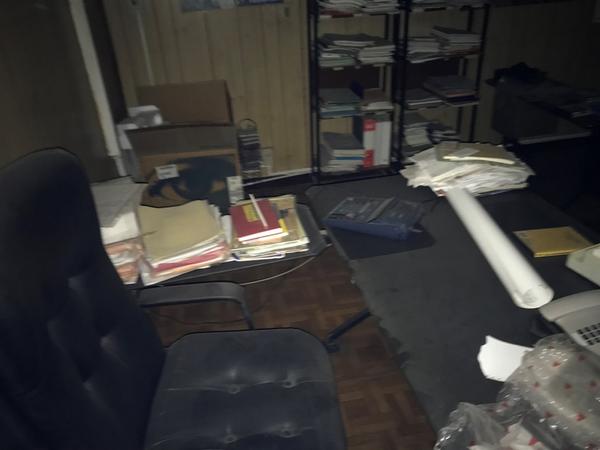 35#4637 Arredamento punti vendita e da ufficio in vendita - foto 29