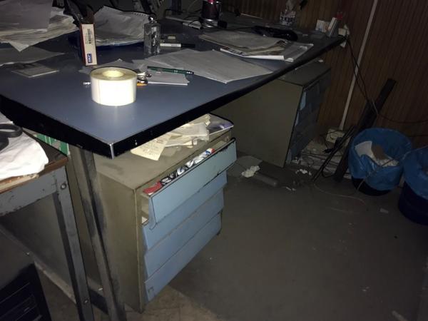 35#4637 Arredamento punti vendita e da ufficio in vendita - foto 58