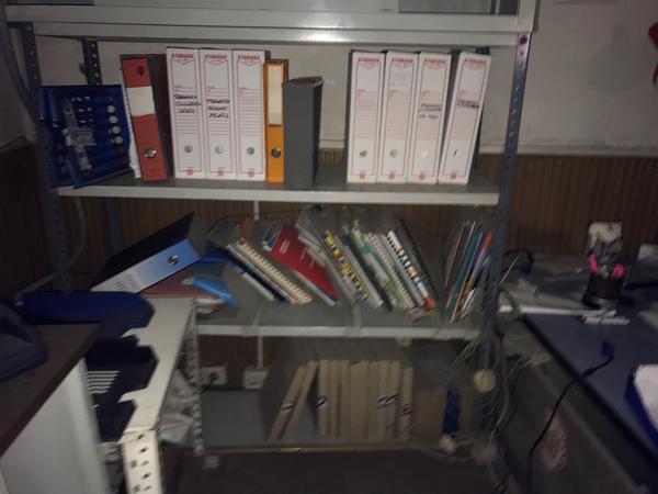 35#4637 Arredamento punti vendita e da ufficio in vendita - foto 64