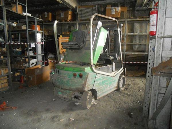 5#4637 Carrello elevatore elettrico Cesab e transpallet in vendita - foto 3