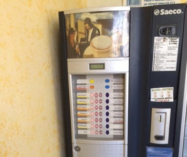 4#4640 Distributori di bevande e macchine da caffè in vendita - foto 4