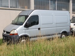 Autocarro furgonato Renault Master - Lotto 1 (Asta 4645)
