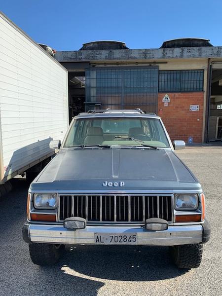 1#4652 Autovettura Jeep Cherokee in vendita - foto 2