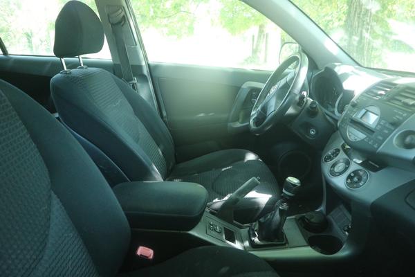 6#46521 Autovettura Toyota Rav in vendita - foto 11