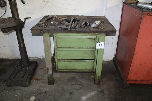 33#4655 Nr. 2 banchi verdi  in vendita - foto 1