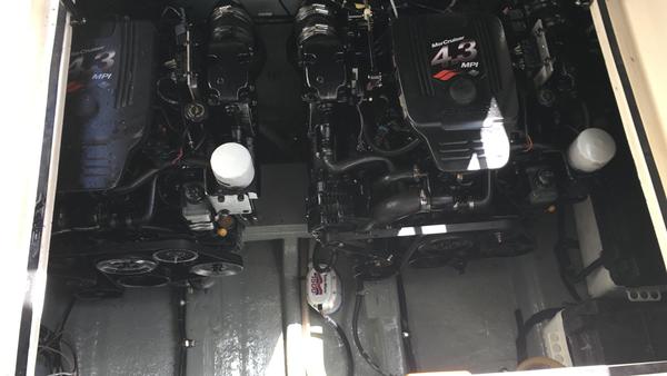 1#4663 Barca a motore Coverline 8.30 Cabin in vendita - foto 13
