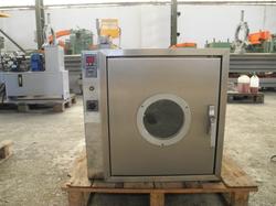 Ventilated oven - Lot 8 (Auction 4665)