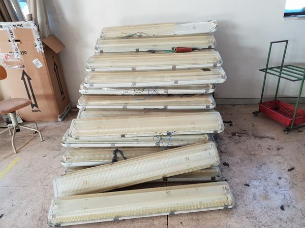 2#4672 Plafoniere e grucce in vendita - foto 1