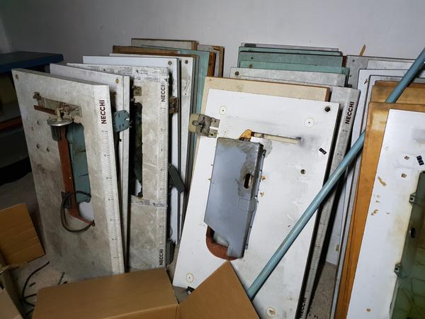 2#4672 Plafoniere e grucce in vendita - foto 30