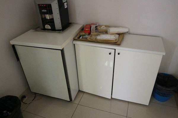 1#4675 Attrezzature ed arredamento da ufficio in vendita - foto 15