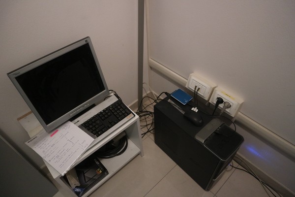 1#4675 Attrezzature ed arredamento da ufficio in vendita - foto 27