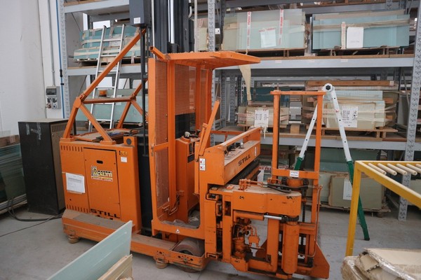 Carrelli elevatori in vendita