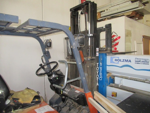 25#4676 Carrello elevatore elettrico Toyota in vendita - foto 5