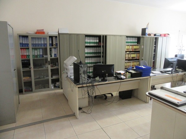 200#46820 Attrezzatura elettronica e mobilio d'ufficio in vendita - foto 20