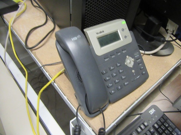 200#46820 Attrezzatura elettronica e mobilio d'ufficio in vendita - foto 97