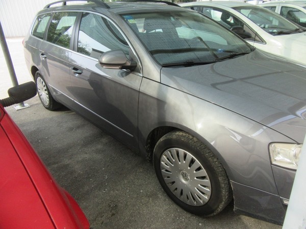 206#46820 Autovettura Volkswagen PASSAT in vendita - foto 6
