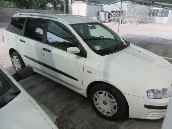 209#46820 Autocarro Fiat Stilo van in vendita - foto 4