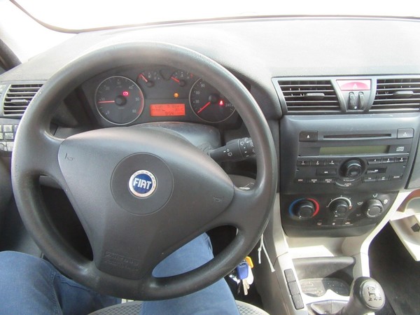 209#46820 Autocarro Fiat Stilo van in vendita - foto 17