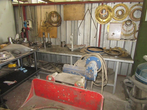 75#46820 Attrezzature officina in vendita - foto 68