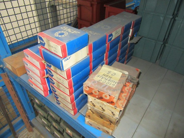 2#46830 Magazzino di ricambi e di consumo in vendita - foto 3