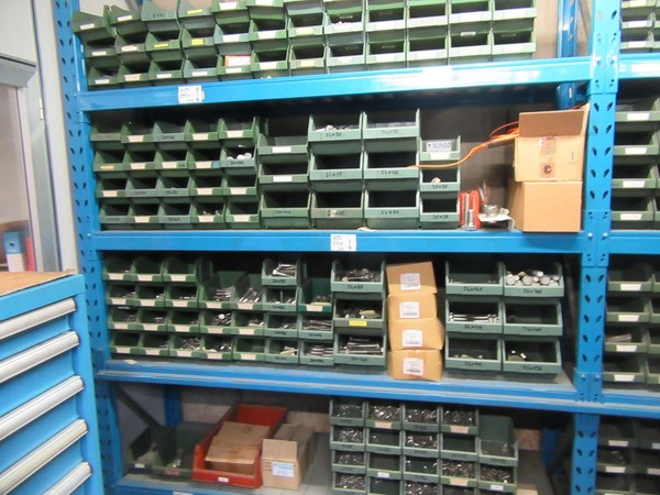 2#46830 Magazzino di ricambi e di consumo in vendita - foto 10