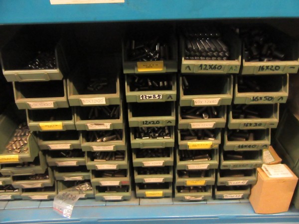 2#46830 Magazzino di ricambi e di consumo in vendita - foto 14