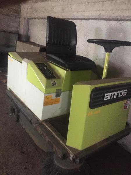 1#4692 Spazzatrice elettrica in vendita - foto 4