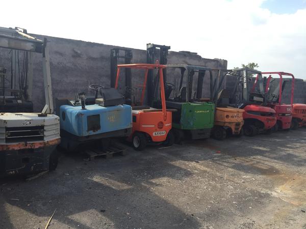 4#4692 Carrelli elevatori non funzionanti in vendita - foto 3