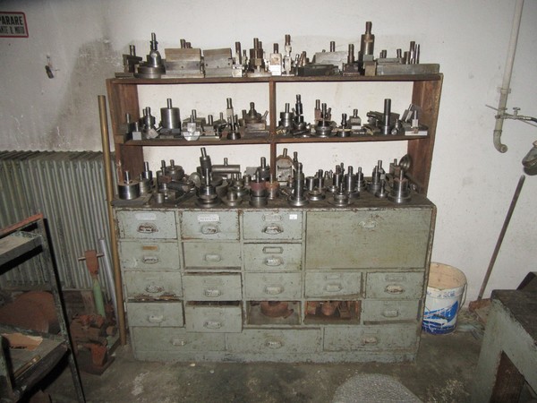 4#4696 Scaffalature e macchinari per officina in vendita - foto 36