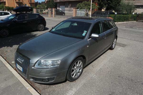 1#4701 Autoveicolo Audi A6 in vendita - foto 1